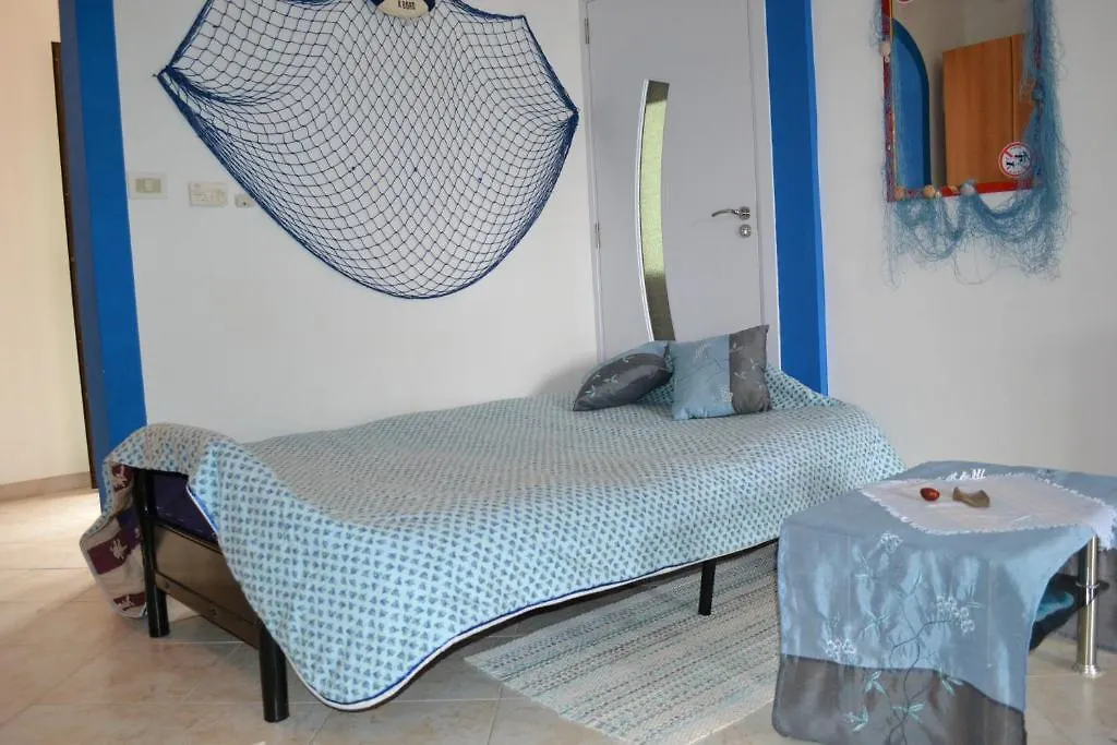 Villa Verde Apartments And Rooms Premantura